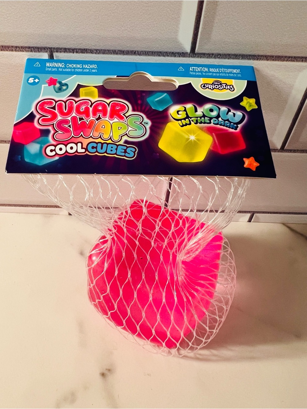 Sugar Swaps Cool Cubes Glow In The Dark Squishy- Pink